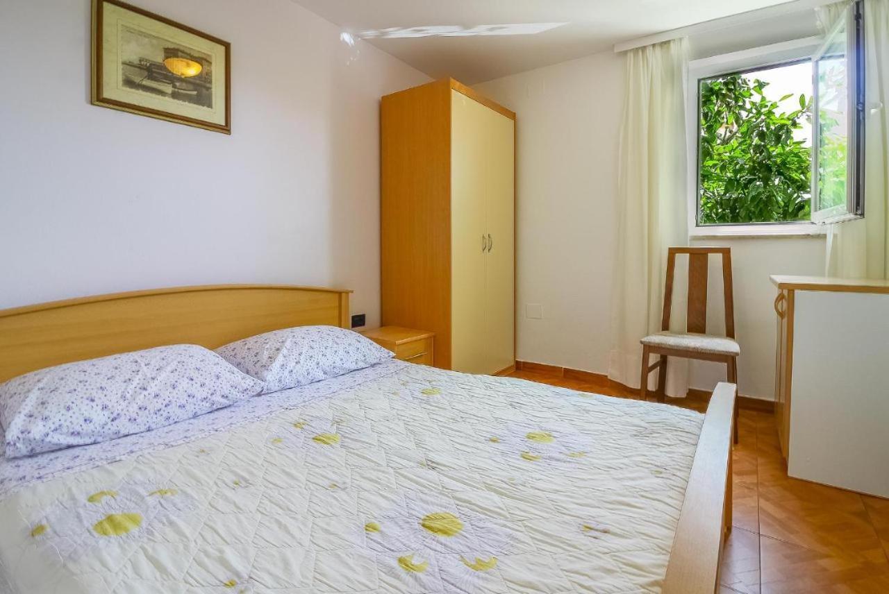 פורץ Apartments Radan מראה חיצוני תמונה